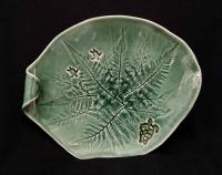 Green Fern Plate, 1 large & 2 small Honu_02-19.10 by Birgitta Frazier